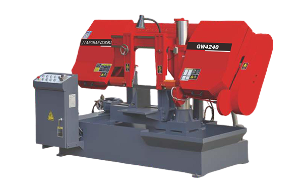 巴东GW4240双柱卧式带锯床